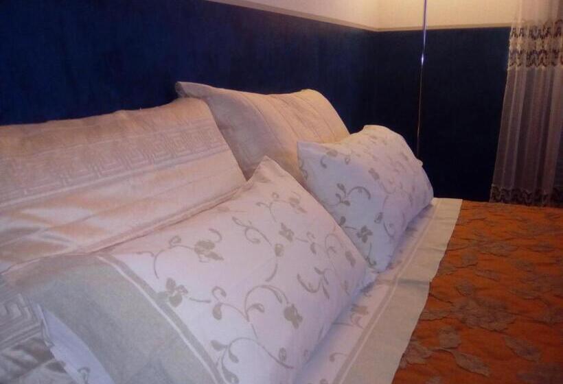 Номер Стандарт с Балконом, B&b Il Giovine