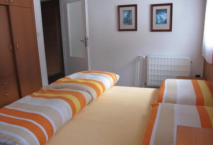 스탠다드 룸, Guest House U Lakomce