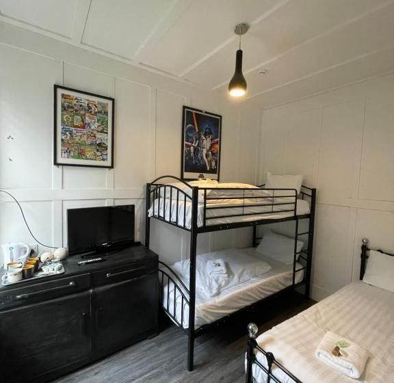 Family Suite, Elmora House