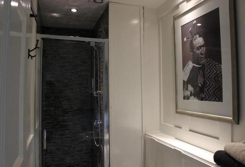 Family Suite, Elmora House