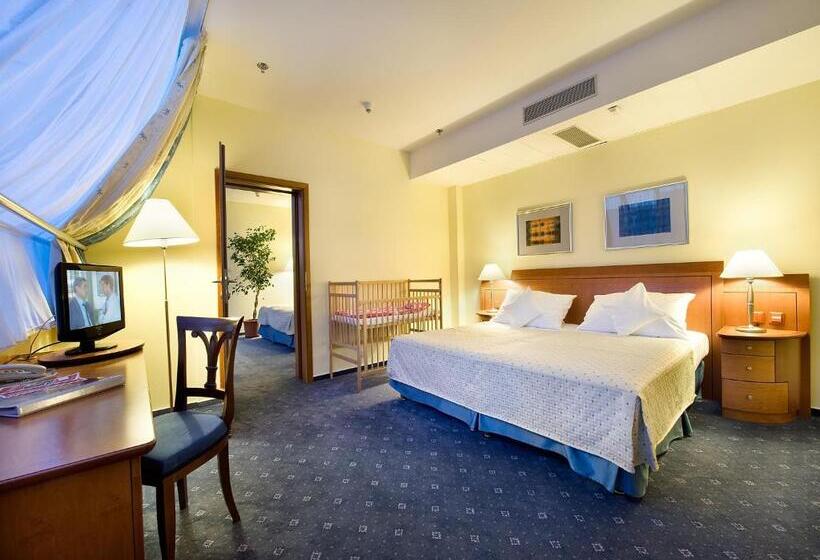 سوییت, Ramada Prague City Centre