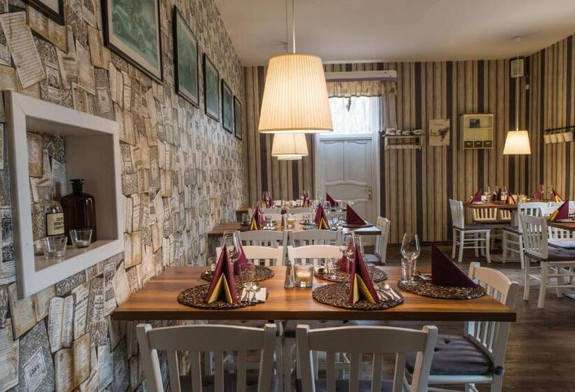 Апартаменты 1 Спальня, Restaurace Stará Lípa