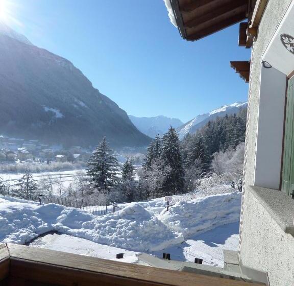 Номер Стандарт, Baita De Eliseo B&b
