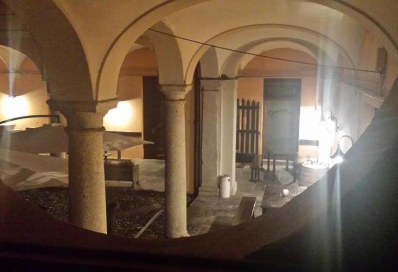 Номер Стандарт, Archi E Colonne