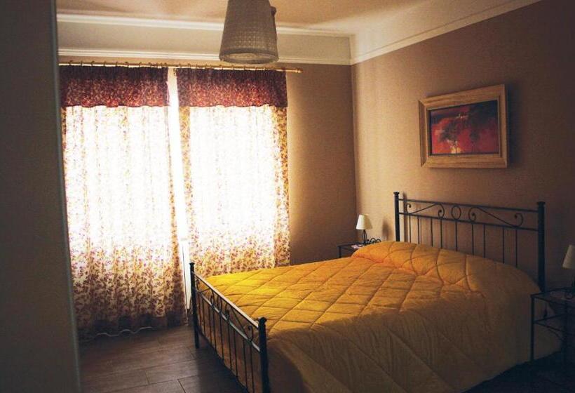 스탠다드 룸 킹사이즈 침대, Oasi Di Francesca B&b