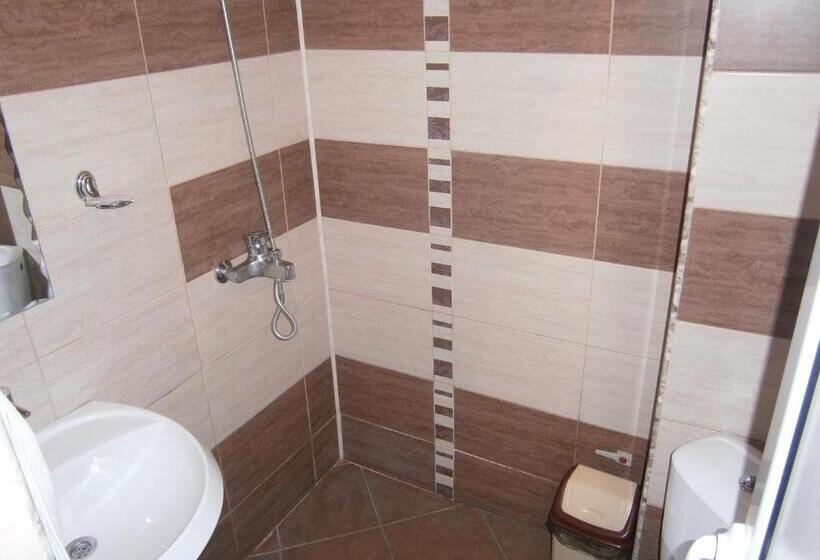 Номер Стандарт с Балконом, Morska Zvezda Guest House
