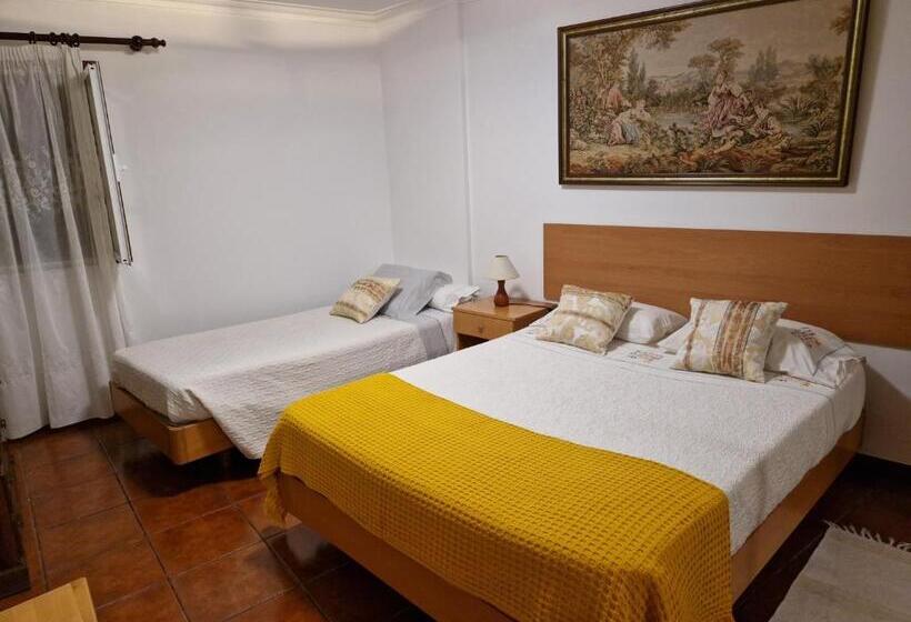 Семейное Студио, Casa Dos Santos Alojamento   Guest House