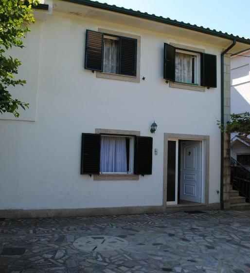 Estúdio Familiar, Casa Dos Santos Alojamento   Guest House