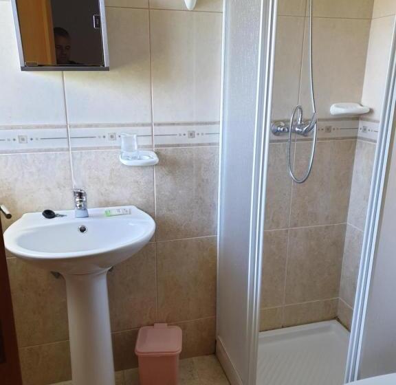 Quarto Estandar, Casa Dos Santos Alojamento   Guest House