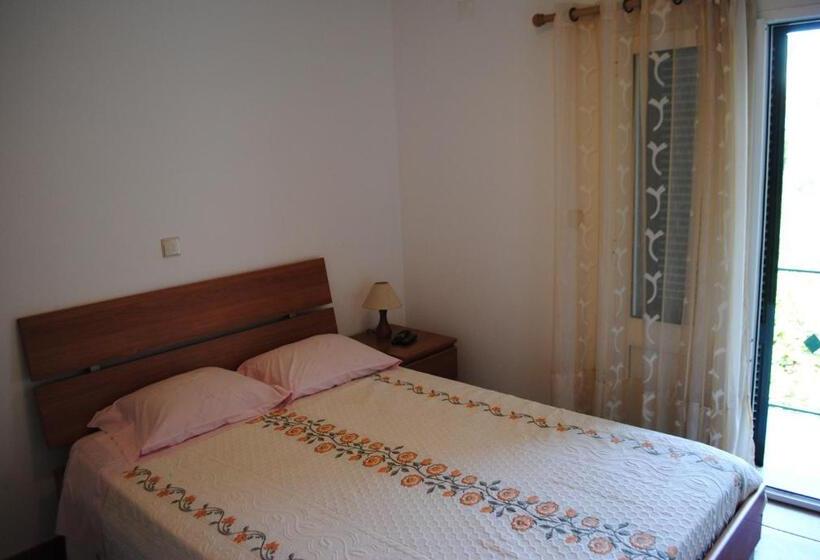 Quarto Estandar, Casa Dos Santos Alojamento   Guest House