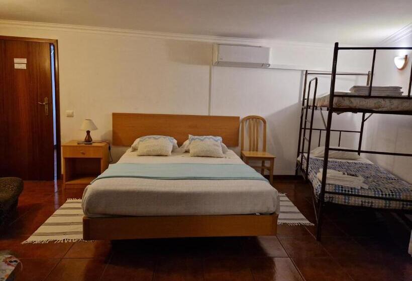 Семейный Номер, Casa Dos Santos Alojamento   Guest House