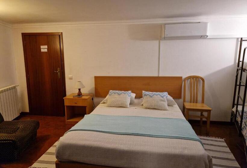 Quarto Familiar, Casa Dos Santos Alojamento   Guest House