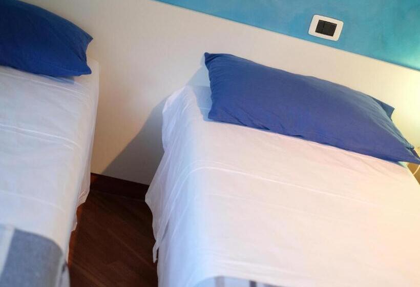 Quarto Estandar, Oasi 83