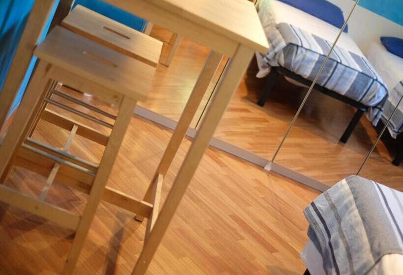 Quarto Estandar, Oasi 83
