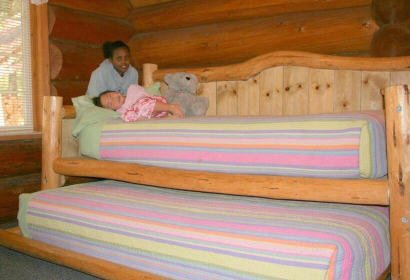 Семейный Номер, Cedar Mountain Farm Bed And Breakfast Llc