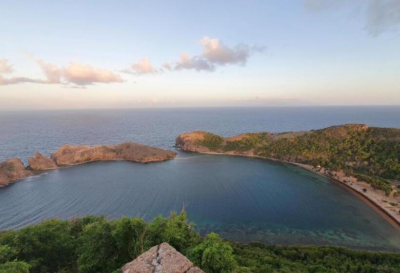 بانگلوی استاندارد 2 خوابه, Village Le Pre