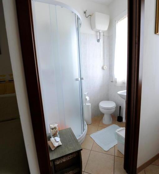 اتاق استاندارد یک نفره, B&b L Ormeggio