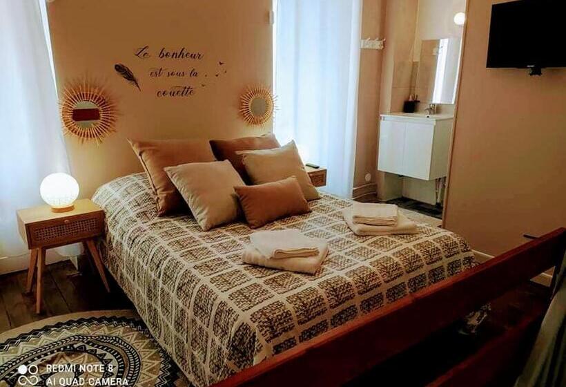 اتاق استاندارد, Couette Et Tartine