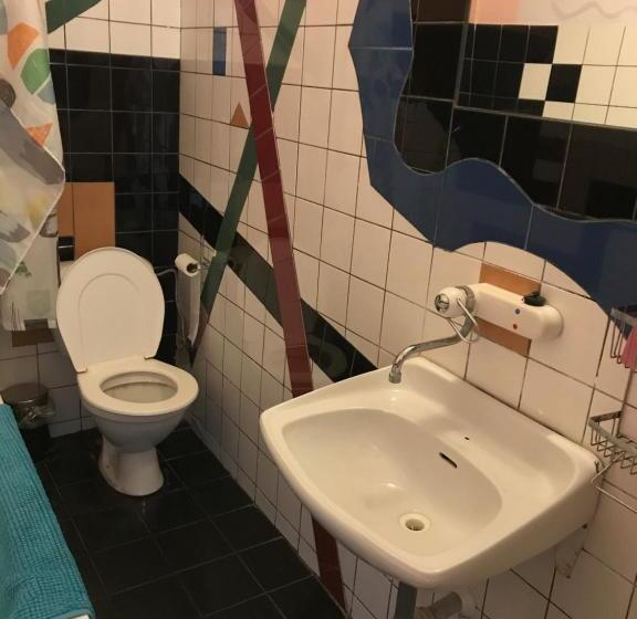 اتاق استاندارد, Sebarozvoja   Pobytová Galeria Pre Sebarozvoj