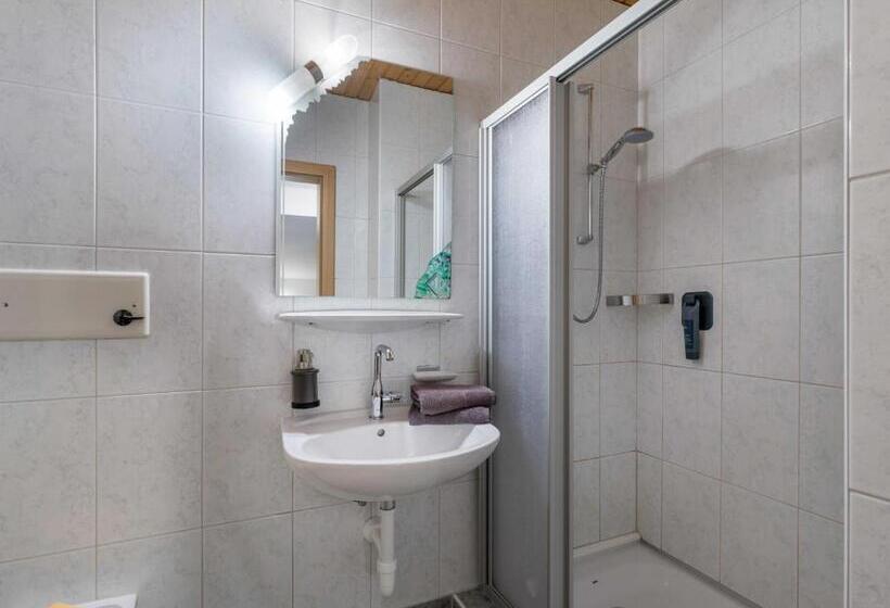 Номер Стандарт с Балконом, Haus Am Wildbach