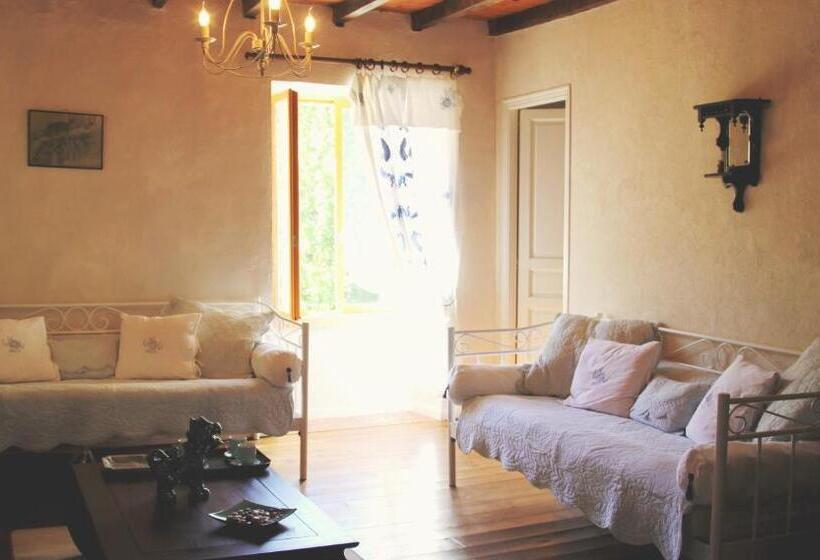 スーペリアールーム, Chez Providence Chambres Et Table D Hôtes