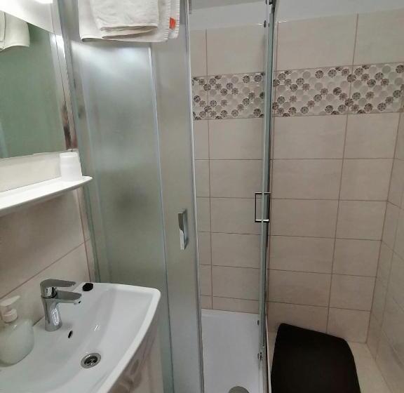 آپارتمان 1 خوابه, Joós Apartman
