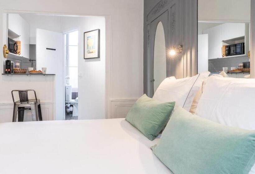 Prestige Studio, Townhouse Trouville   Appart Hotel & Studios