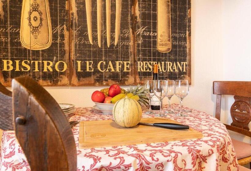آپارتمان پرستیژ 1 خوابه, Townhouse Trouville   Appart Hotel & Studios