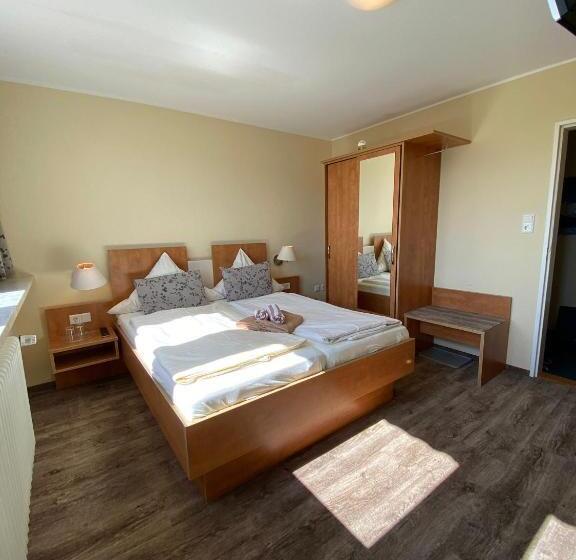 اتاق استاندارد, Buten Diek Hotel Restaurant Gmbh &