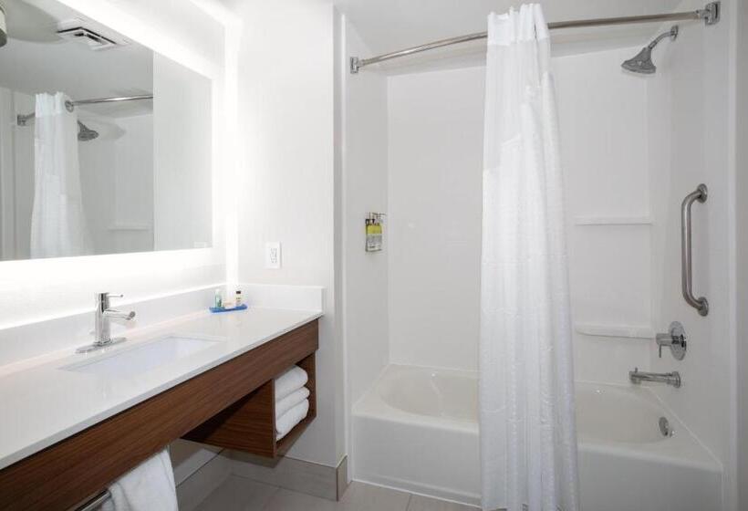 Номер Стандарт, Holiday Inn Express Yreka Shasta Area, An Ihg