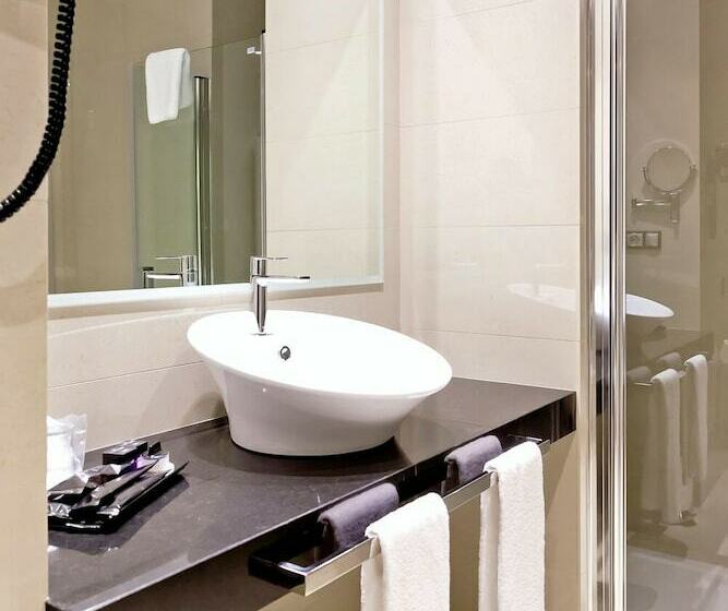 اتاق استاندارد یک نفره, Dña Monse Hotel Spa & Golf