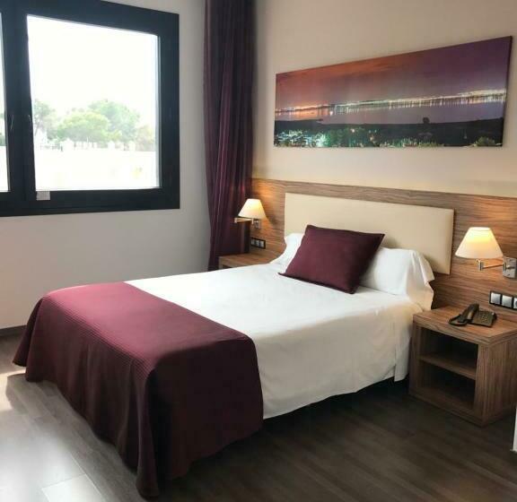 身障者適用スタンダードルーム, Dña Monse Hotel Spa & Golf