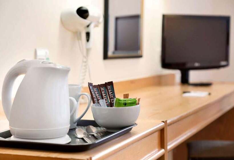 اتاق استاندارد, Days Inn Southampton Rownhams
