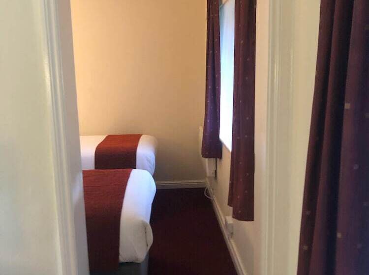 اتاق استاندارد, Days Inn Southampton Rownhams
