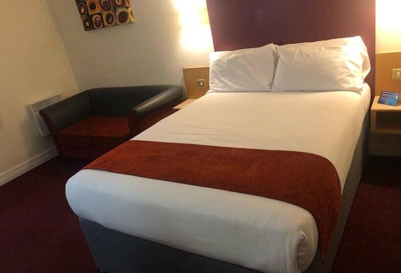 اتاق استاندارد, Days Inn Southampton Rownhams