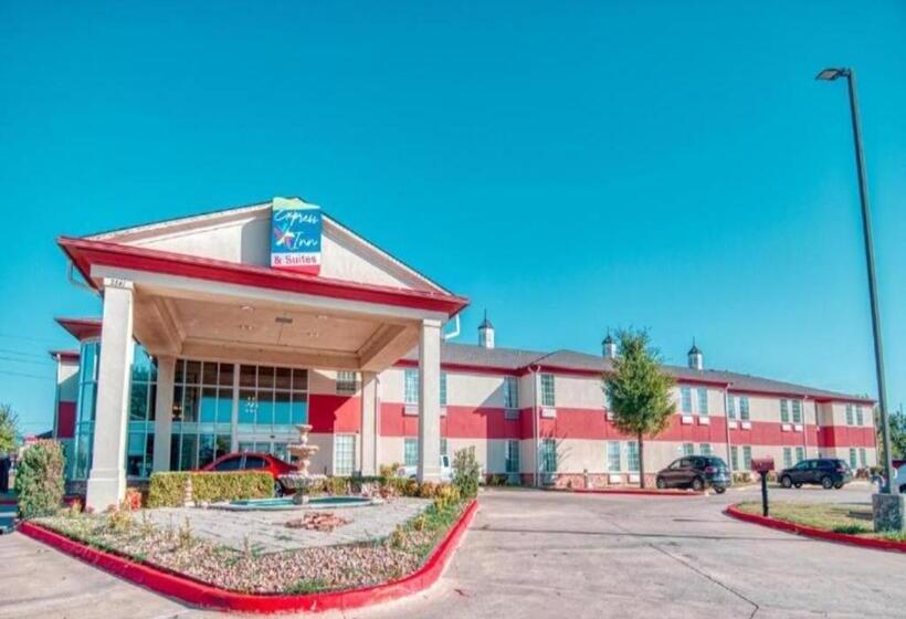 سوییت, Express Inn & Suites
