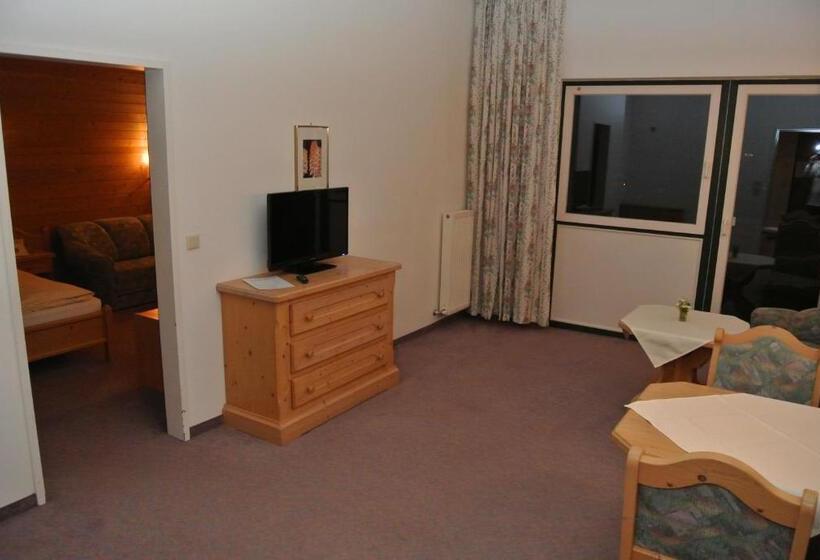 Семейный Номер Вид на Горы, Gruberhof Innsbruck Igls B&b