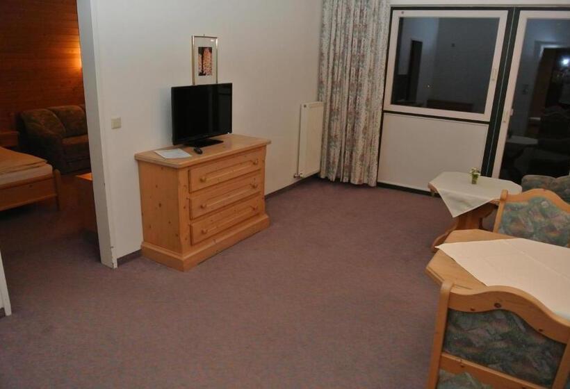 Семейный Номер Вид на Горы, Gruberhof Innsbruck Igls B&b