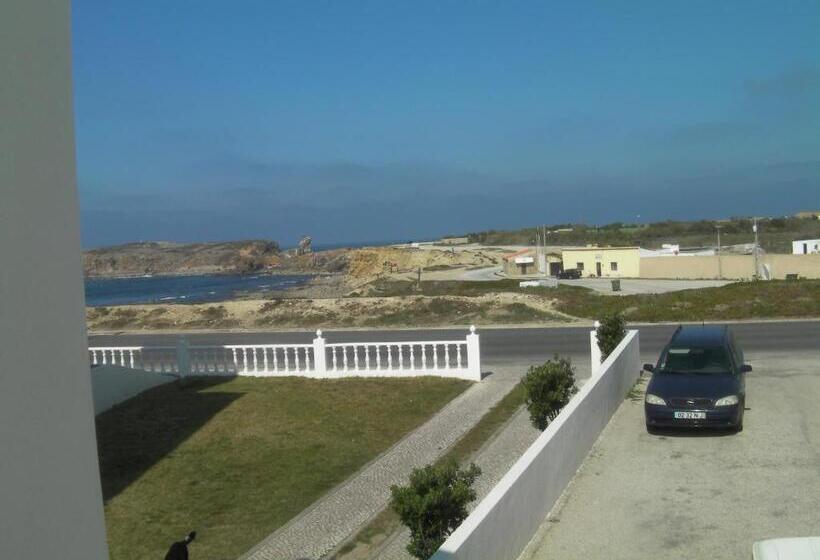 חדר סטנדרט, Peniche Surf Lodge 1