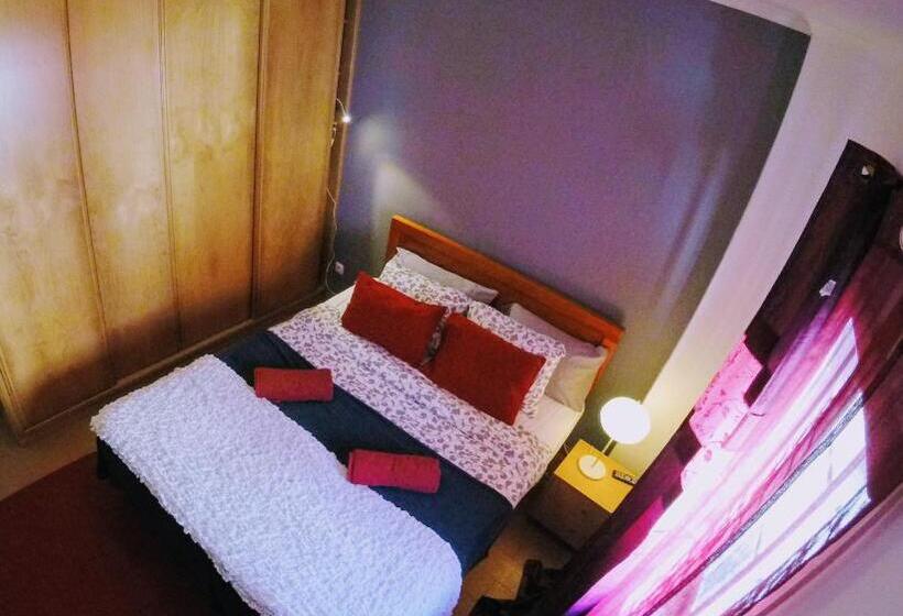 חדר דלוקס, Peniche Surf Lodge 1