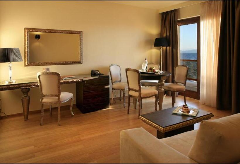 Люкс Повышенной Комфортности, Valis Resort