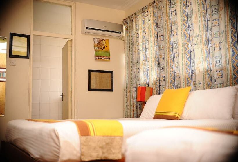 اتاق اکونومی, Kenya Comfort