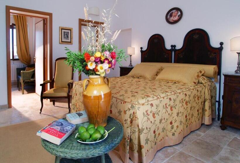 Suite with Terrace, Masseria Tutosa