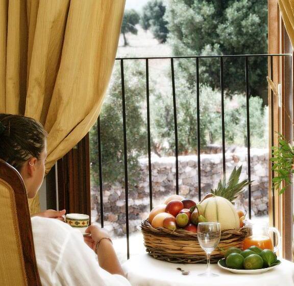 Suite with Terrace, Masseria Tutosa