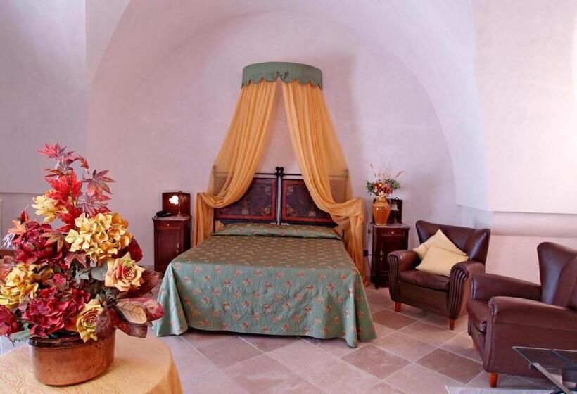 سوییت جونیور, Masseria Tutosa