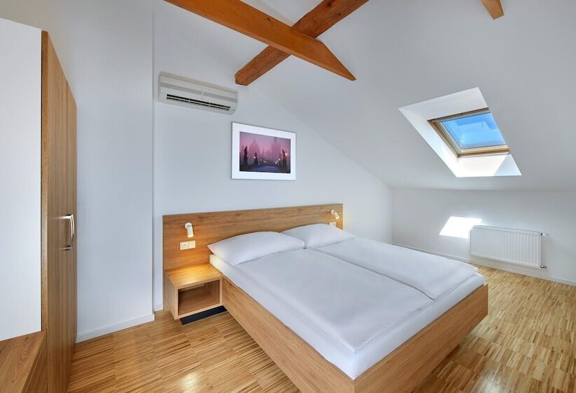 Apartamento Ático 2 Quartos, Downtown Suites Kodanská