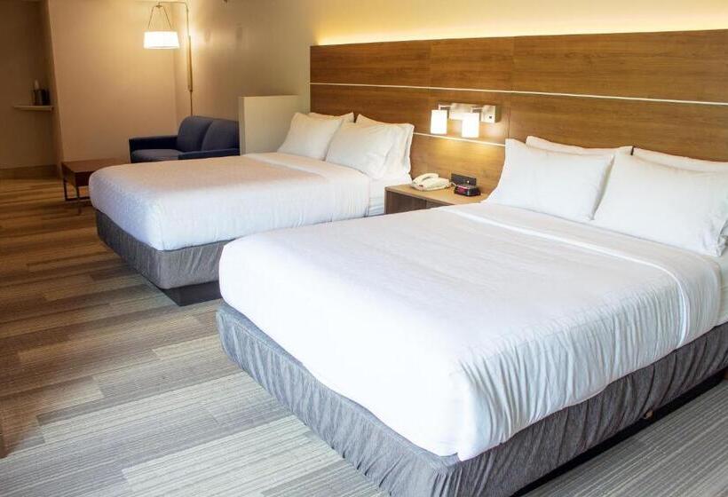 سوییت, Holiday Inn Express & Suites Lexington Downtown Area Keeneland, An Ihg