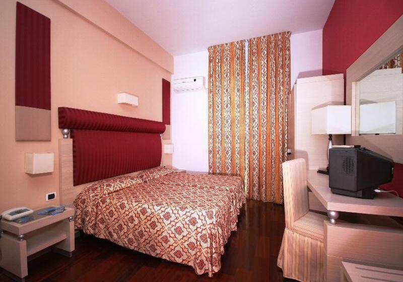 اتاق استاندارد با تخت بزرگ, Holiday Inn Express & Suites Lexington Downtown Area Keeneland, An Ihg