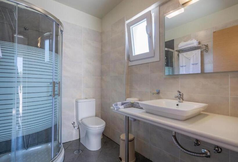 Superior studio with garden view, Sea View Resorts & Spa