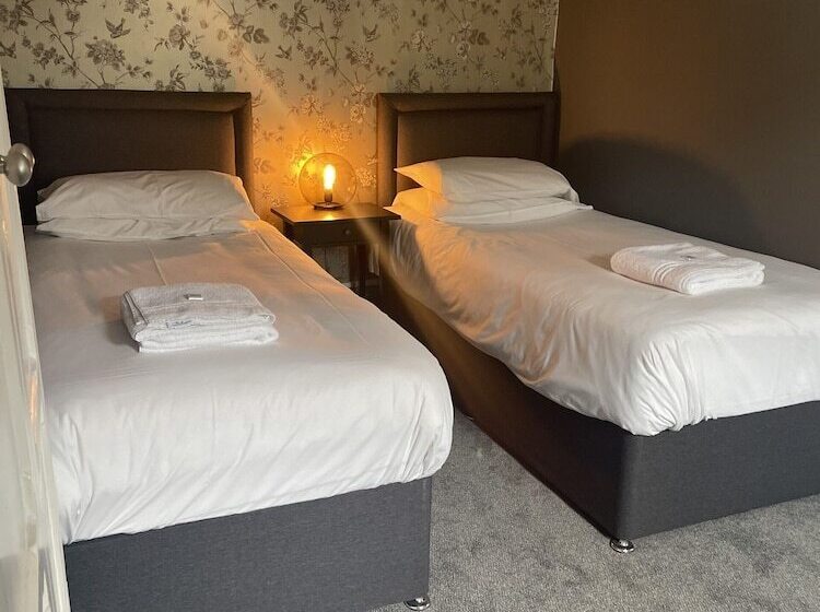 스탠다드 룸, The Fountain Inn & Riverside Restaurant